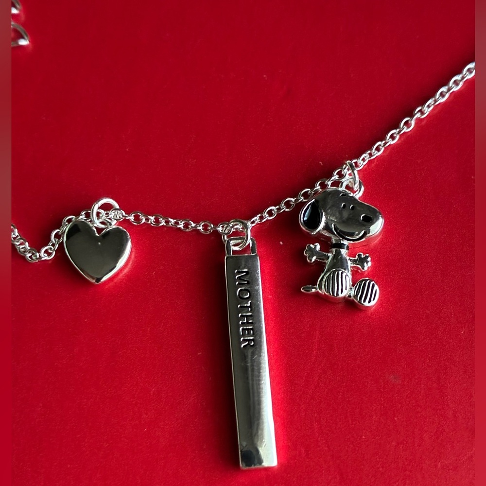 Peanuts Silver Necklace Set with Snoopy Charms - Picture 8 of 16